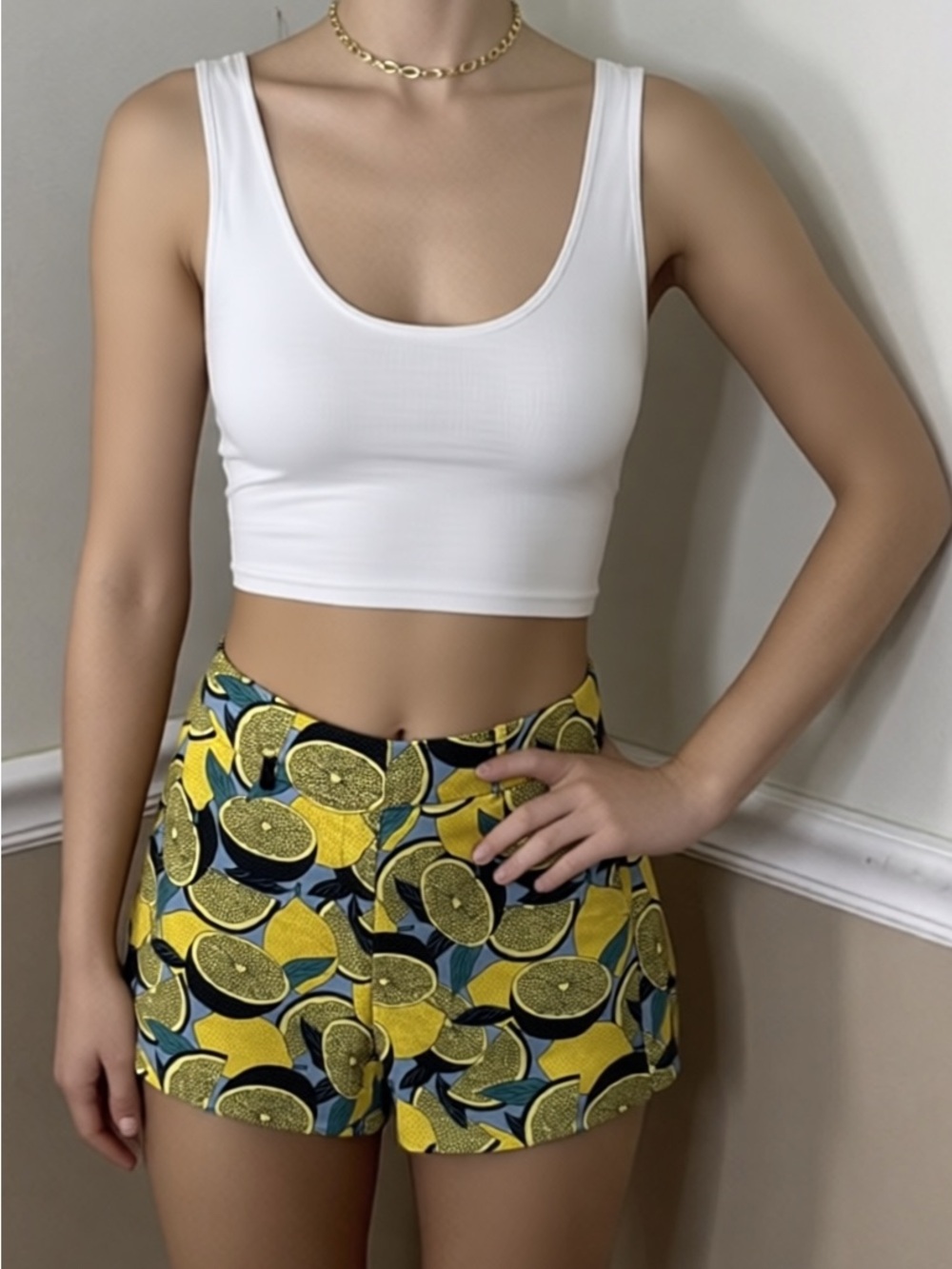 💚 5 for $25! Ann Taylor Yellow Citrus Print Cotton Blend Shorts